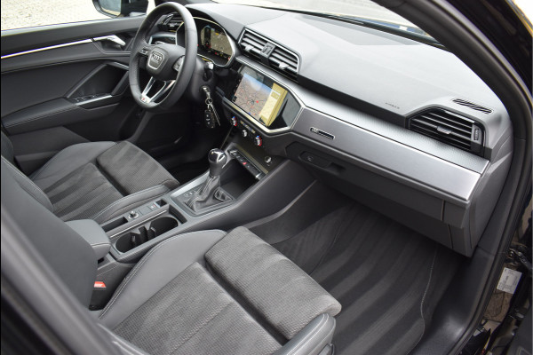 Audi Q3 Sportback 45 TFSI e S-Line 245 Pk Black Ed Navi Camera ACC Leder Matrix 20 Inch