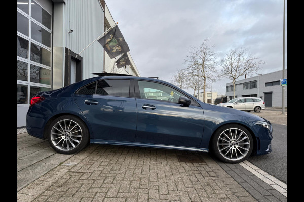 Mercedes-Benz A-Klasse 220 4MATIC Premium Plus LEER/NAV/PANO