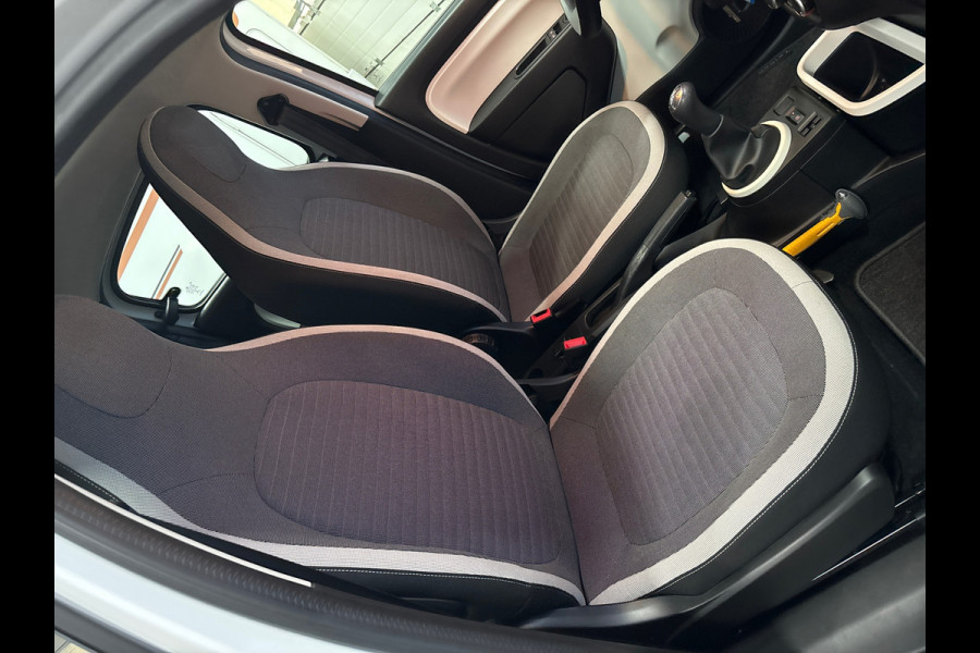 Renault Twingo 1.0 SCe Collection Airco | Elktr. pakket | Telefoonvoorbereiding Bluetooth