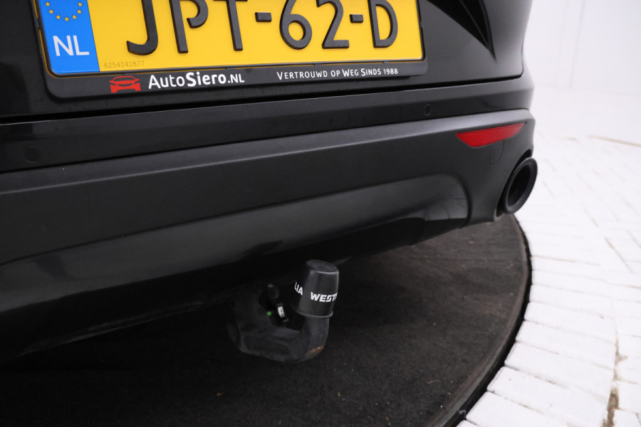 Alfa Romeo Stelvio 2.2d B-Tech Alles zwart, Volledier, Climate, Trkehaak,