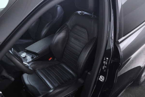 Alfa Romeo Stelvio 2.2d B-Tech Alles zwart, Volledier, Climate, Trkehaak,