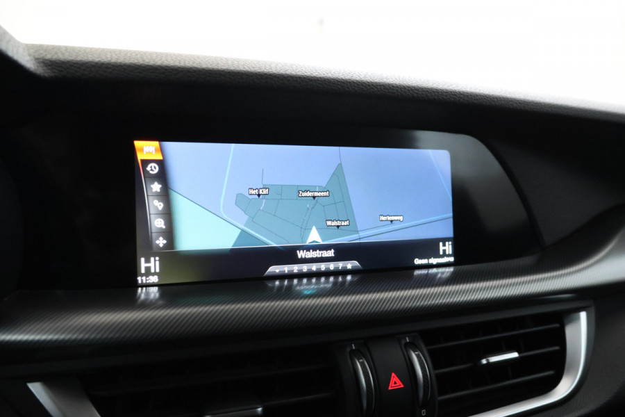 Alfa Romeo Stelvio 2.2d B-Tech Alles zwart, Volledier, Climate, Trkehaak,