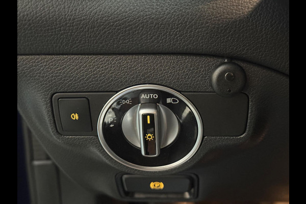 Mercedes-Benz GLA 180 Business Solution AMG | Pano | Camera | Sfeerverlichting |