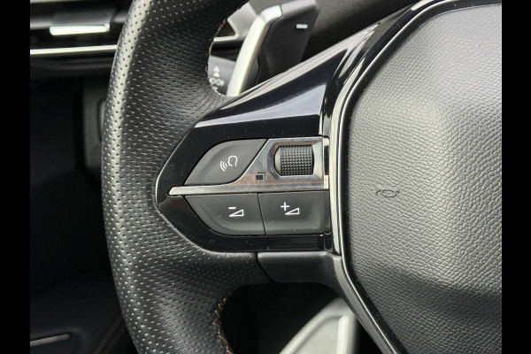 Peugeot 3008 1.2 PureTech GT Line | Trekhaak | CarPlay | LED | Dodehoek | 18 inch