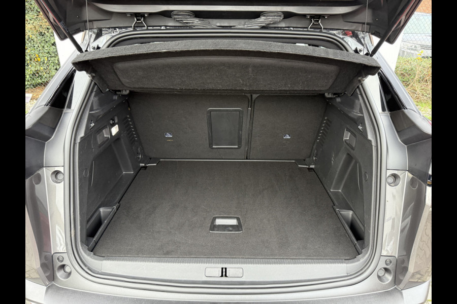 Peugeot 3008 1.2 PureTech GT Line | Trekhaak | CarPlay | LED | Dodehoek | 18 inch