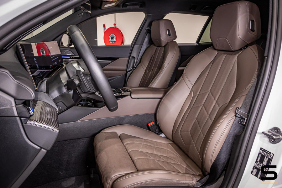 BMW 5 Serie Touring 520i|M-sport|Fisc€70.000|H&K|E-trekhaak|