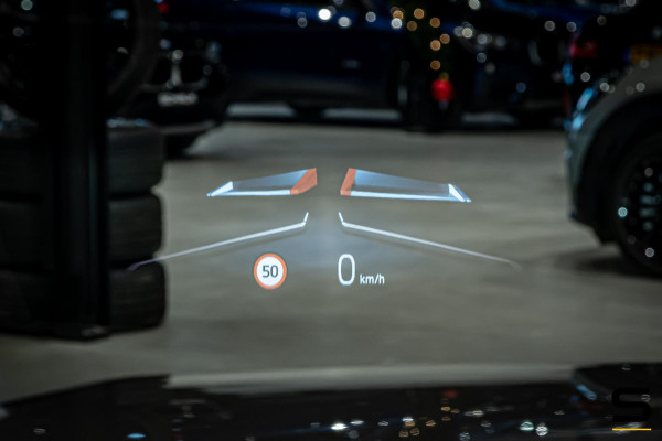 BMW 5 Serie Touring 520i|M-sport|Fisc€70.000|H&K|E-trekhaak|