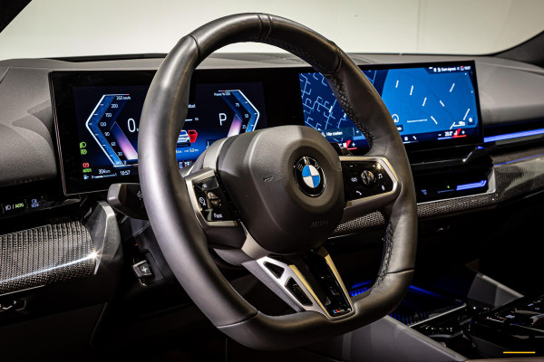 BMW 5 Serie Touring 520i|M-sport|Fisc€70.000|H&K|E-trekhaak|