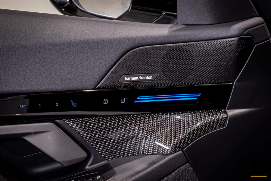 BMW 5 Serie Touring 520i|M-sport|Fisc€70.000|H&K|E-trekhaak|