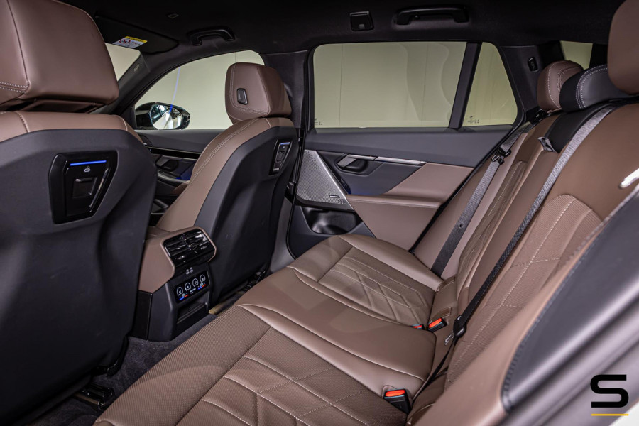 BMW 5 Serie Touring 520i|M-sport|Fisc€70.000|H&K|E-trekhaak|