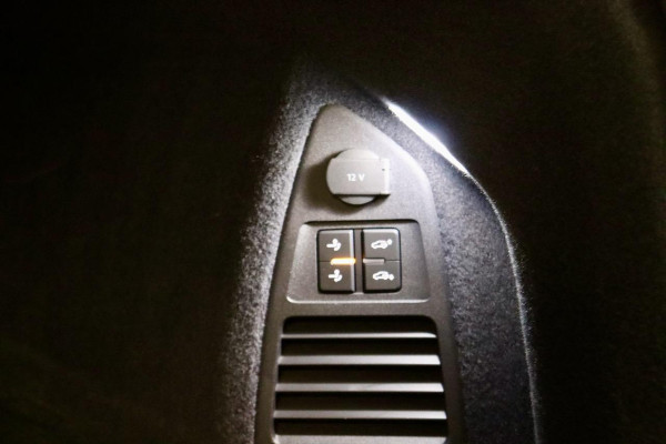 Volkswagen Touareg 3.0 TSi eHybrid R 4M PANO|TrkHk|22''