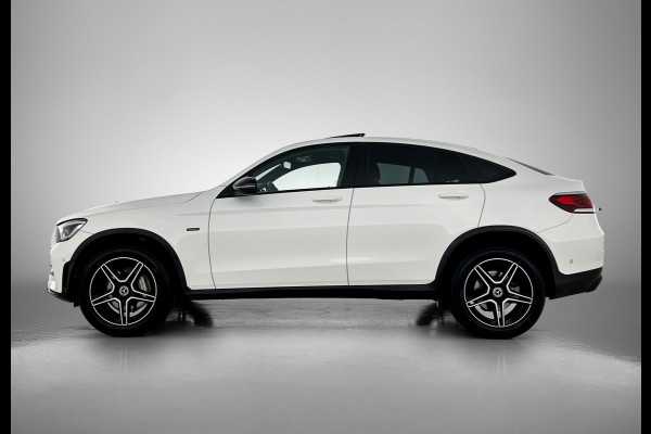 Mercedes-Benz GLC 300 e 4MATIC Business Solution AMG Schuif/kanteldak | 5 spaaks lichtmetalen velgen | Navigatie | parking support Inclusief 24 maanden MB Certified garantie voor Europa.