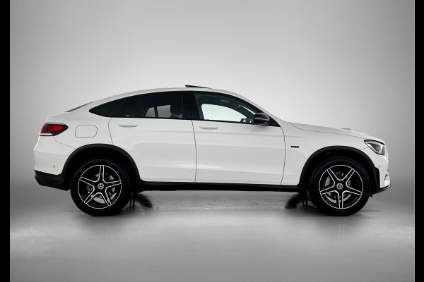 Mercedes-Benz GLC 300 e 4MATIC Business Solution AMG Schuif/kanteldak | 5 spaaks lichtmetalen velgen | Navigatie | parking support Inclusief 24 maanden MB Certified garantie voor Europa.