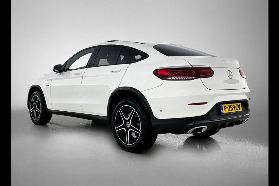 Mercedes-Benz GLC 300 e 4MATIC Business Solution AMG Schuif/kanteldak | 5 spaaks lichtmetalen velgen | Navigatie | parking support Inclusief 24 maanden MB Certified garantie voor Europa.