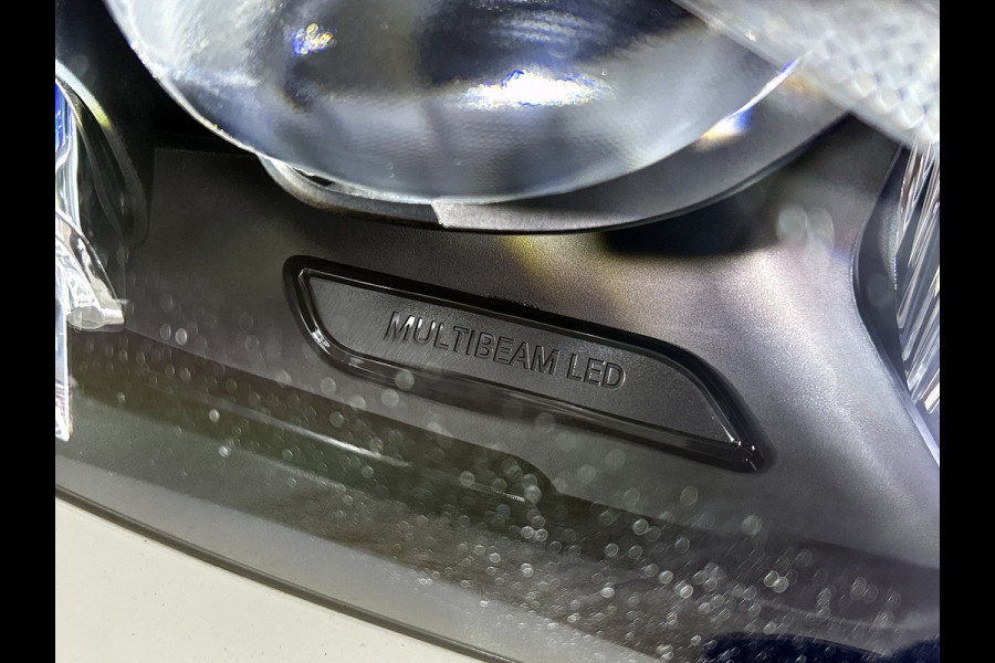 Mercedes-Benz GLC 300 e 4MATIC Business Solution AMG Schuif/kanteldak | 5 spaaks lichtmetalen velgen | Navigatie | parking support Inclusief 24 maanden MB Certified garantie voor Europa.