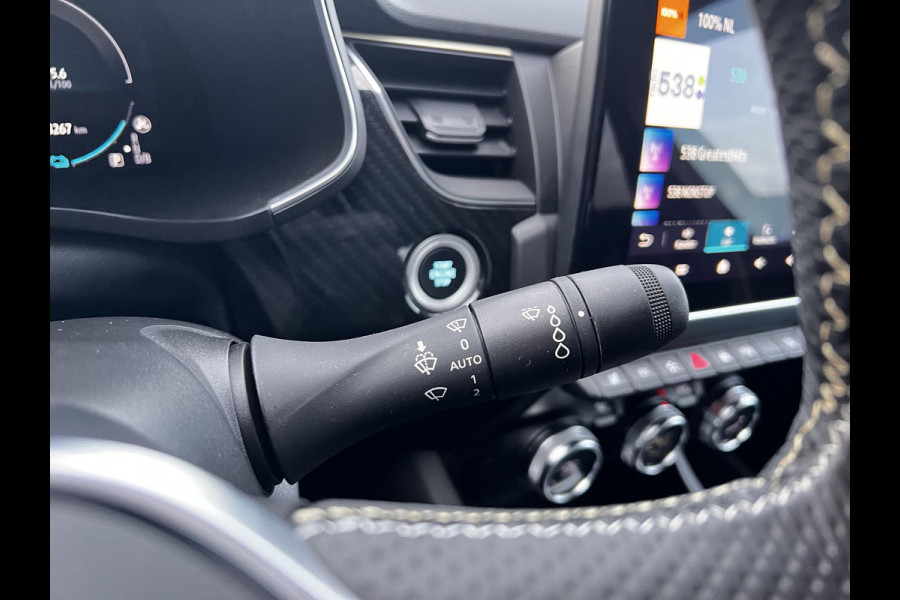 Renault Arkana 1.6 E-Tech hybrid 145 E-Tech engineered Adaptieve Cruise Control | Stoel- en stuurwiel verwarming | Climate Control | Trekhaak