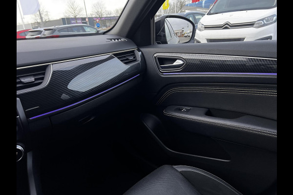 Renault Arkana 1.6 E-Tech hybrid 145 E-Tech engineered Adaptieve Cruise Control | Stoel- en stuurwiel verwarming | Climate Control | Trekhaak