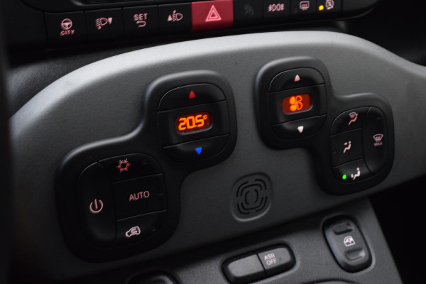 Fiat Panda 1.2 Lounge|4 cil.|1e eig.|Dealerond.|