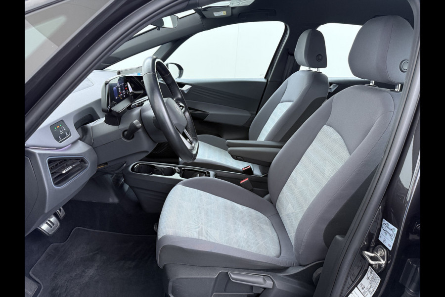 Volkswagen ID.3** Gereserveerd** First 58kWh Navi Ecc Adap.Cruise Apple Carplay Android 18"lm Pdc Bluetooth Keyless Led Rijstrooksensor IQ Drive Stoel+Stuurverwarming 1e Eigenaar Origineel Nederlandse Auto