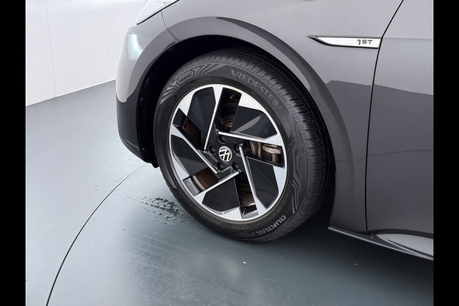 Volkswagen ID.3** Gereserveerd** First 58kWh Navi Ecc Adap.Cruise Apple Carplay Android 18"lm Pdc Bluetooth Keyless Led Rijstrooksensor IQ Drive Stoel+Stuurverwarming 1e Eigenaar Origineel Nederlandse Auto