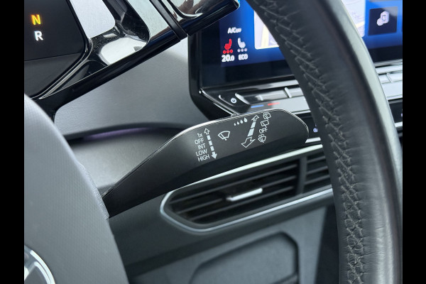 Volkswagen ID.3** Gereserveerd** First 58kWh Navi Ecc Adap.Cruise Apple Carplay Android 18"lm Pdc Bluetooth Keyless Led Rijstrooksensor IQ Drive Stoel+Stuurverwarming 1e Eigenaar Origineel Nederlandse Auto
