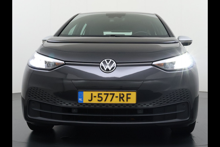 Volkswagen ID.3** Gereserveerd** First 58kWh Navi Ecc Adap.Cruise Apple Carplay Android 18"lm Pdc Bluetooth Keyless Led Rijstrooksensor IQ Drive Stoel+Stuurverwarming 1e Eigenaar Origineel Nederlandse Auto