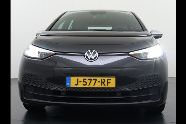 Volkswagen ID.3** Gereserveerd** First 58kWh Navi Ecc Adap.Cruise Apple Carplay Android 18"lm Pdc Bluetooth Keyless Led Rijstrooksensor IQ Drive Stoel+Stuurverwarming 1e Eigenaar Origineel Nederlandse Auto