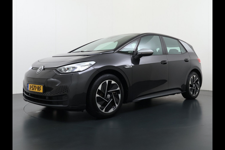 Volkswagen ID.3** Gereserveerd** First 58kWh Navi Ecc Adap.Cruise Apple Carplay Android 18"lm Pdc Bluetooth Keyless Led Rijstrooksensor IQ Drive Stoel+Stuurverwarming 1e Eigenaar Origineel Nederlandse Auto