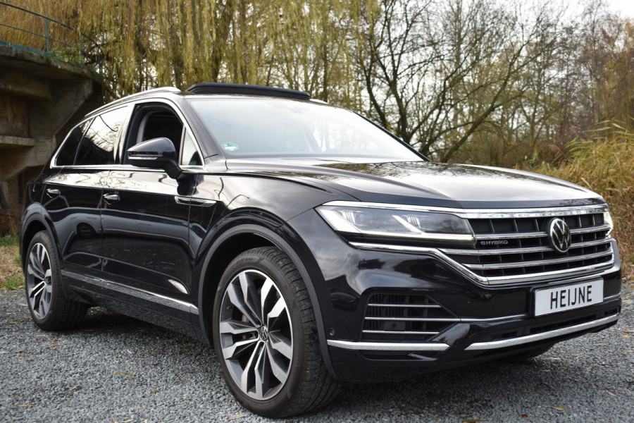 Volkswagen Touareg 3.0 TSi eHybrid ELEGANCE 4MOTION HEAD-UP/LEDER/PANORAMADAK
