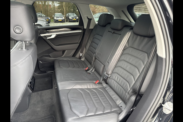 Volkswagen Touareg 3.0 TSi eHybrid ELEGANCE 4MOTION HEAD-UP/LEDER/PANORAMADAK