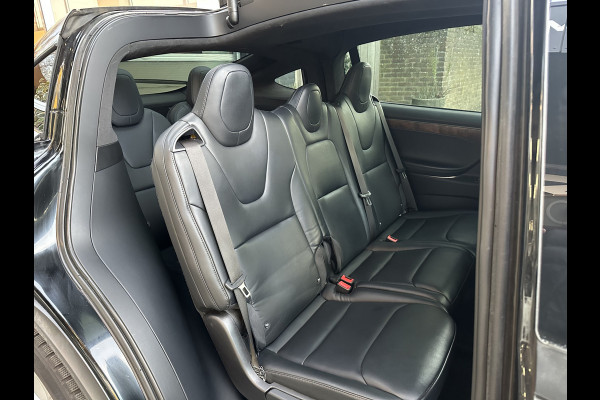 Tesla Model X 100D Long Range 7 PERSOONS AUTOPILOT / FABRIEKSGARANTIE TOT 2027