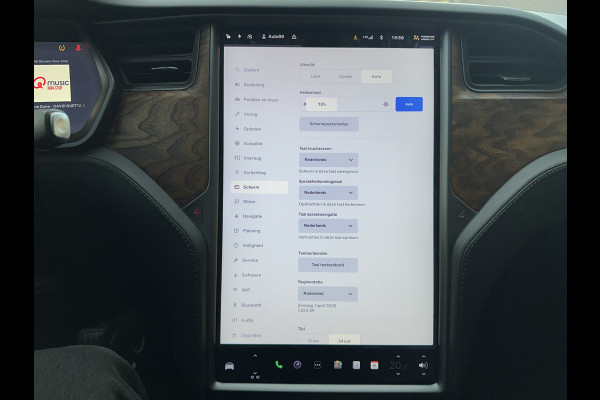 Tesla Model X 100D Long Range 7 PERSOONS AUTOPILOT / FABRIEKSGARANTIE TOT 2027