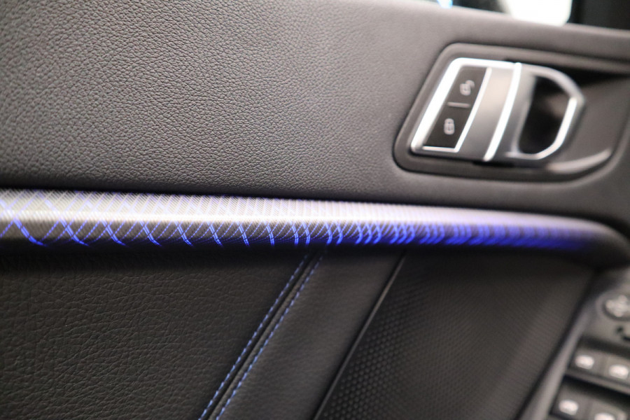 BMW 1-serie 120i M-Sport Navigatie Full-led 24 maanden garantie mogelijk (*vraag naar de voorwaarden)