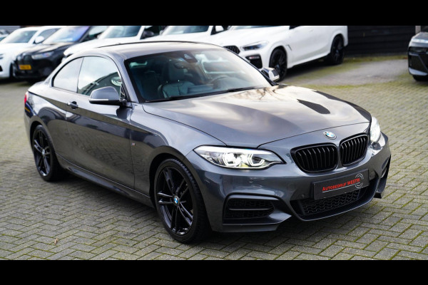 BMW 2 Serie Coupé 218i High Executive | M-pakket | Luxe Leder | Facelift LCI | 6 Bak UNIEK handgeschakeld | Camera | Adaptive LED