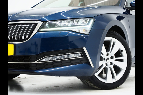 Škoda Superb Combi 1.4 TSI iV Style | Panoramadak | Canton | Leder | Camera | Adaptive Cruise | Memory | Carplay