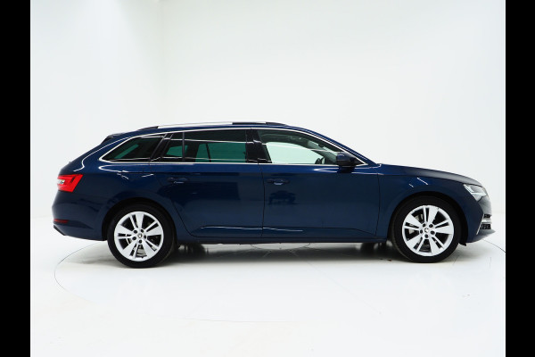 Škoda Superb Combi 1.4 TSI iV Style | Panoramadak | Canton | Leder | Camera | Adaptive Cruise | Memory | Carplay
