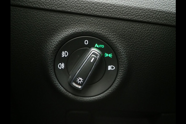 Škoda Superb Combi 1.4 TSI iV Style | Panoramadak | Canton | Leder | Camera | Adaptive Cruise | Memory | Carplay