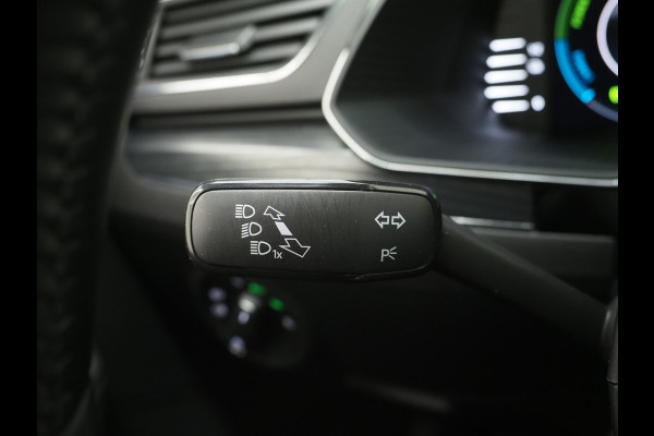 Škoda Superb Combi 1.4 TSI iV Style | Panoramadak | Canton | Leder | Camera | Adaptive Cruise | Memory | Carplay