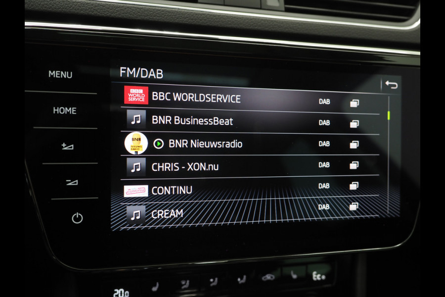 Škoda Superb Combi 1.4 TSI iV Style | Panoramadak | Canton | Leder | Camera | Adaptive Cruise | Memory | Carplay