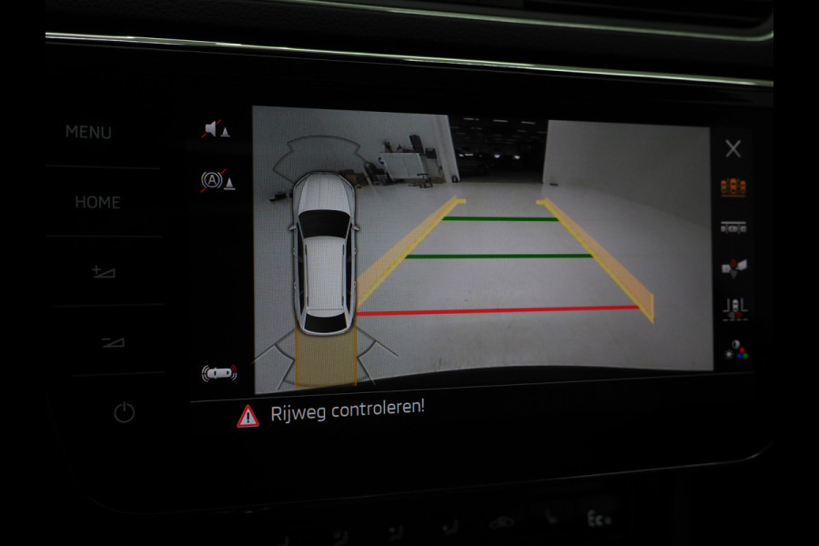 Škoda Superb Combi 1.4 TSI iV Style | Panoramadak | Canton | Leder | Camera | Adaptive Cruise | Memory | Carplay