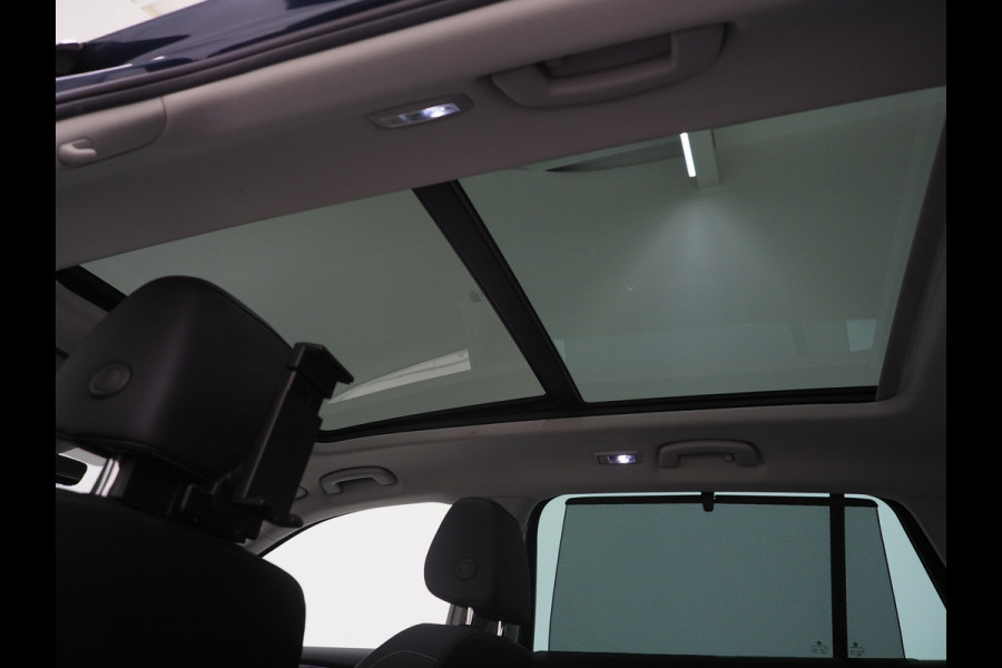 Škoda Superb Combi 1.4 TSI iV Style | Panoramadak | Canton | Leder | Camera | Adaptive Cruise | Memory | Carplay