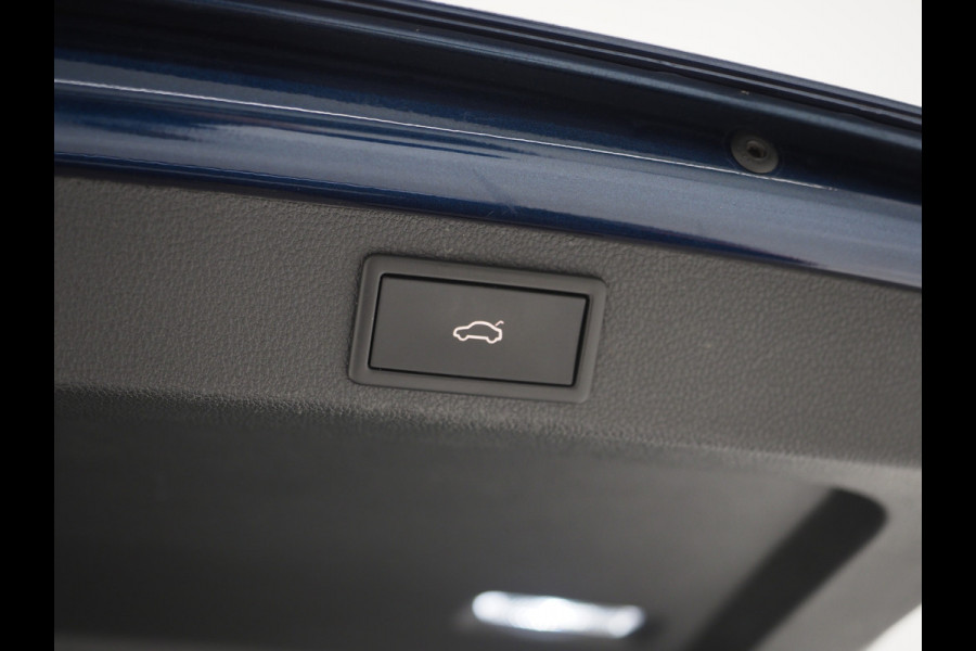 Škoda Superb Combi 1.4 TSI iV Style | Panoramadak | Canton | Leder | Camera | Adaptive Cruise | Memory | Carplay
