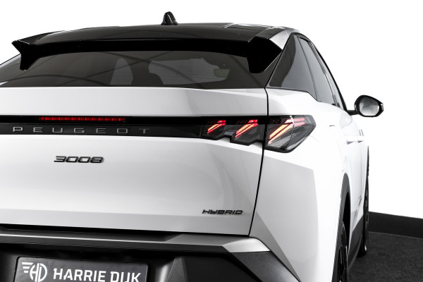 Peugeot 3008 1.2 Hybrid 145 GT | Dig. Cockpit | Adapt. Cruise | Stoel-+stuurverw. | PDC | Camera | NAV+App. Connect | ECC | 19" LM | 9107