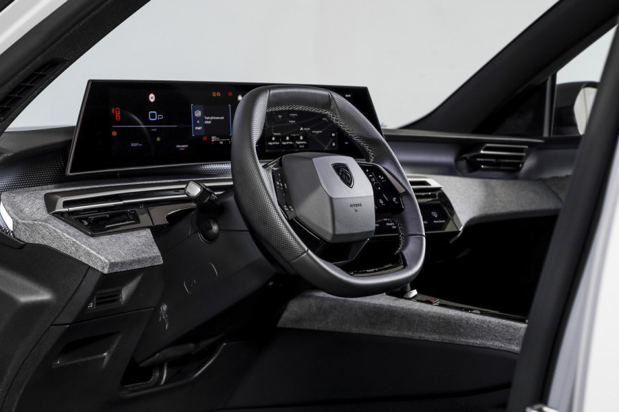 Peugeot 3008 1.2 Hybrid 145 GT | Dig. Cockpit | Adapt. Cruise | Stoel-+stuurverw. | PDC | Camera | NAV+App. Connect | ECC | 19" LM | 9107