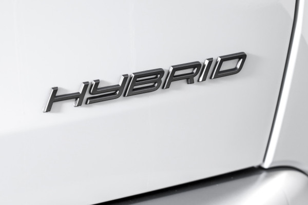 Peugeot 3008 1.2 Hybrid 145 GT | Dig. Cockpit | Adapt. Cruise | Stoel-+stuurverw. | PDC | Camera | NAV+App. Connect | ECC | 19" LM | 9107