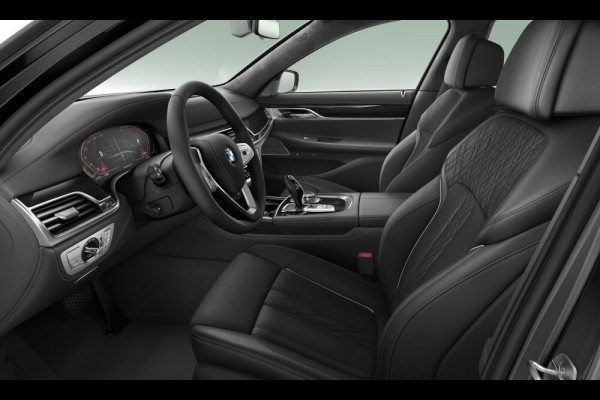BMW 7 Serie 730d - Active Steering - Dak - Standkachel - Stoelventilatie + Massage - Nappa Leder