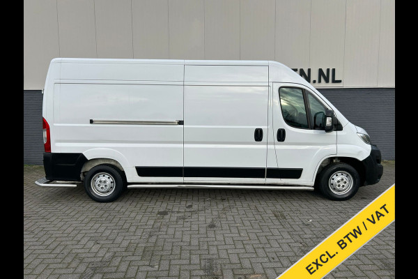 Opel Movano 2.2D 120 L3H2 Camera Cruise-Control EURO6.3 Elek.Ramen SchuifdeurRechts VolledigTussenschot Edition Sidebars Treeplank Dab Bluetooth Airco Elek.Spiegels DealerOnderhouden 6-Versn. 2500 kg trekvermogen