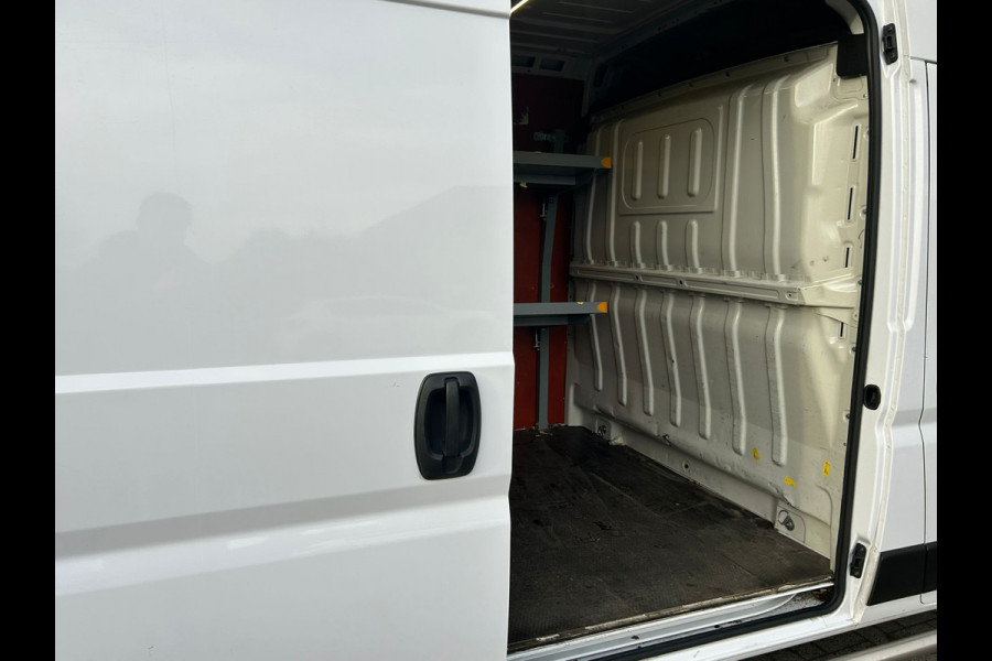 Opel Movano 2.2D 120 L3H2 Camera Cruise-Control EURO6.3 Elek.Ramen SchuifdeurRechts VolledigTussenschot Edition Sidebars Treeplank Dab Bluetooth Airco Elek.Spiegels DealerOnderhouden 6-Versn. 2500 kg trekvermogen