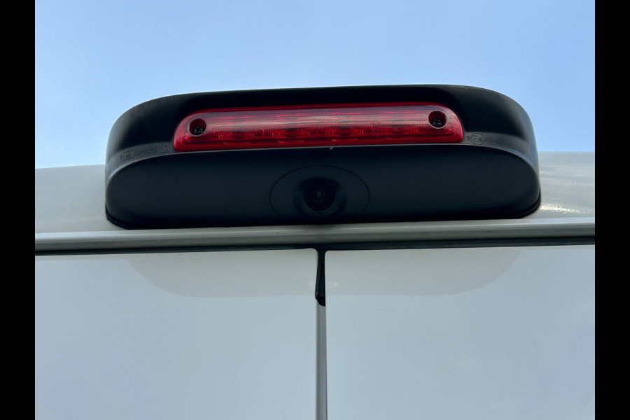 Opel Movano 2.2D 120 L3H2 Camera Cruise-Control EURO6.3 Elek.Ramen SchuifdeurRechts VolledigTussenschot Edition Sidebars Treeplank Dab Bluetooth Airco Elek.Spiegels DealerOnderhouden 6-Versn. 2500 kg trekvermogen