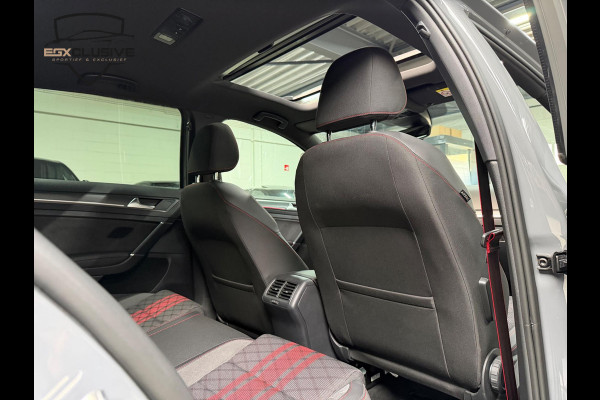 Volkswagen Golf 2.0 TSI GTI TCR Camera/Keyless/Blindspot/Nardo